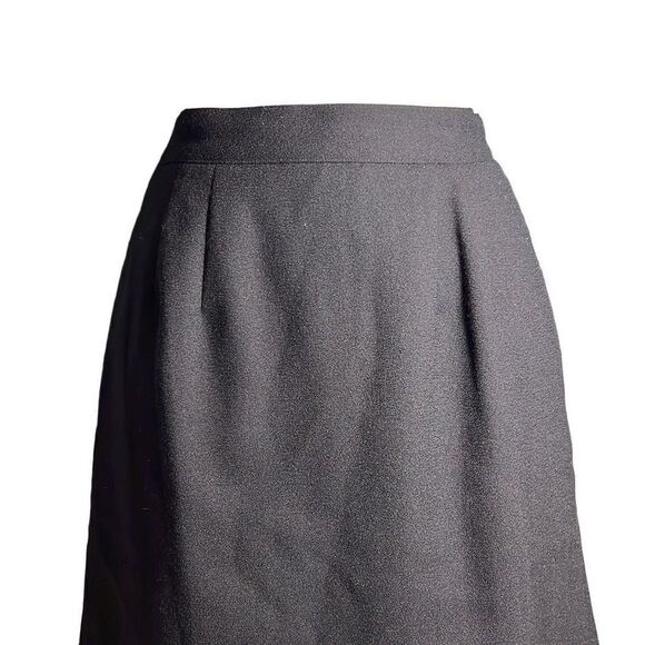 Lord & Taylor The American Petite Women's Pure New Wool Black Skirt Size SP - Picture 3 of 6